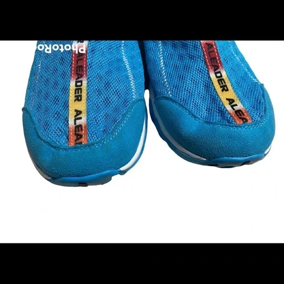 Aleader Blue Slip On Water Shoes Sz 10 - Picture 4 of 6